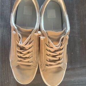 Dolce Vita Women’s Size 13 Tennis Shoes